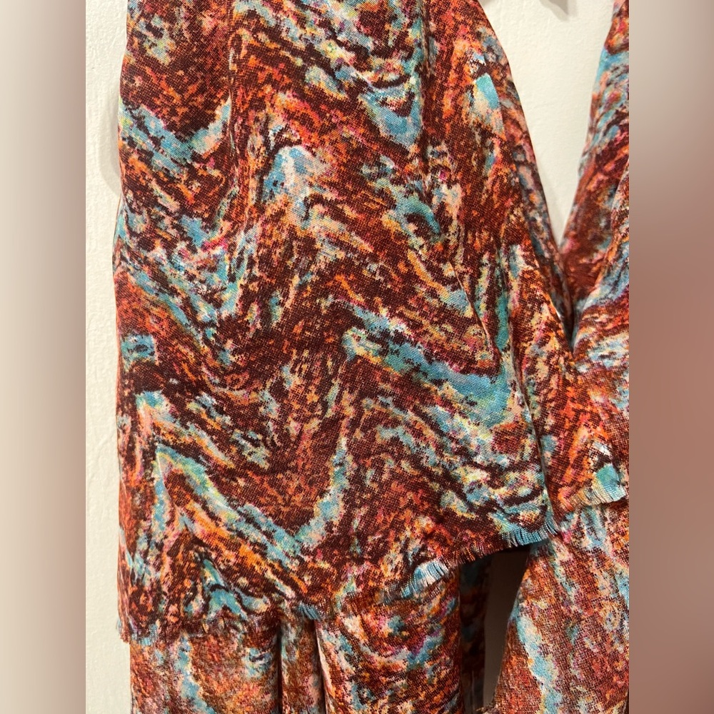 Multicolor Patterned Scarf - Picture 3 of 3